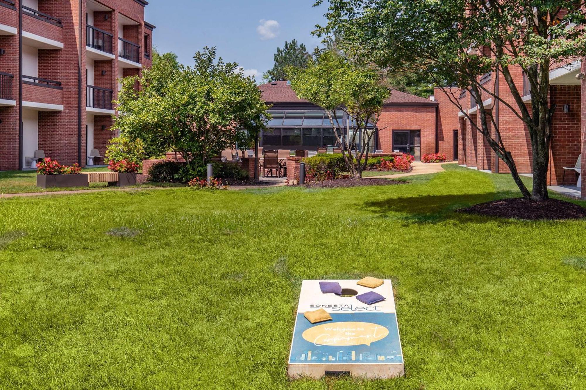 Sonesta Select Boston Foxborough Mansfield Hotell Exteriör bild